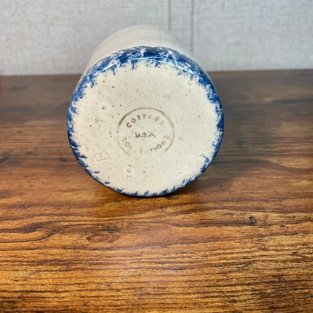 Cottage Co(obscured) USA Stoneware Milk Bottle Vase Red Heart Blue Spongeware